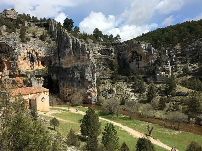 Casa De Pueblo Con Merendero Alquilable Opcionalmente Касарехос Экстерьер фото